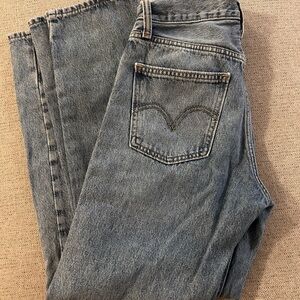 Levi jeans